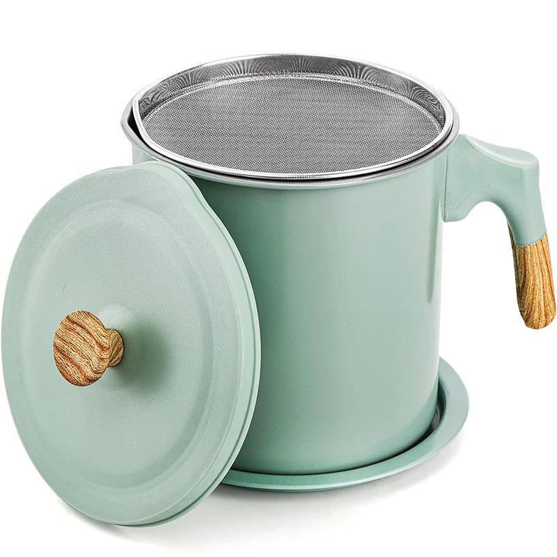 Light green grease container with fine mesh strainer and lid, wood-style handle