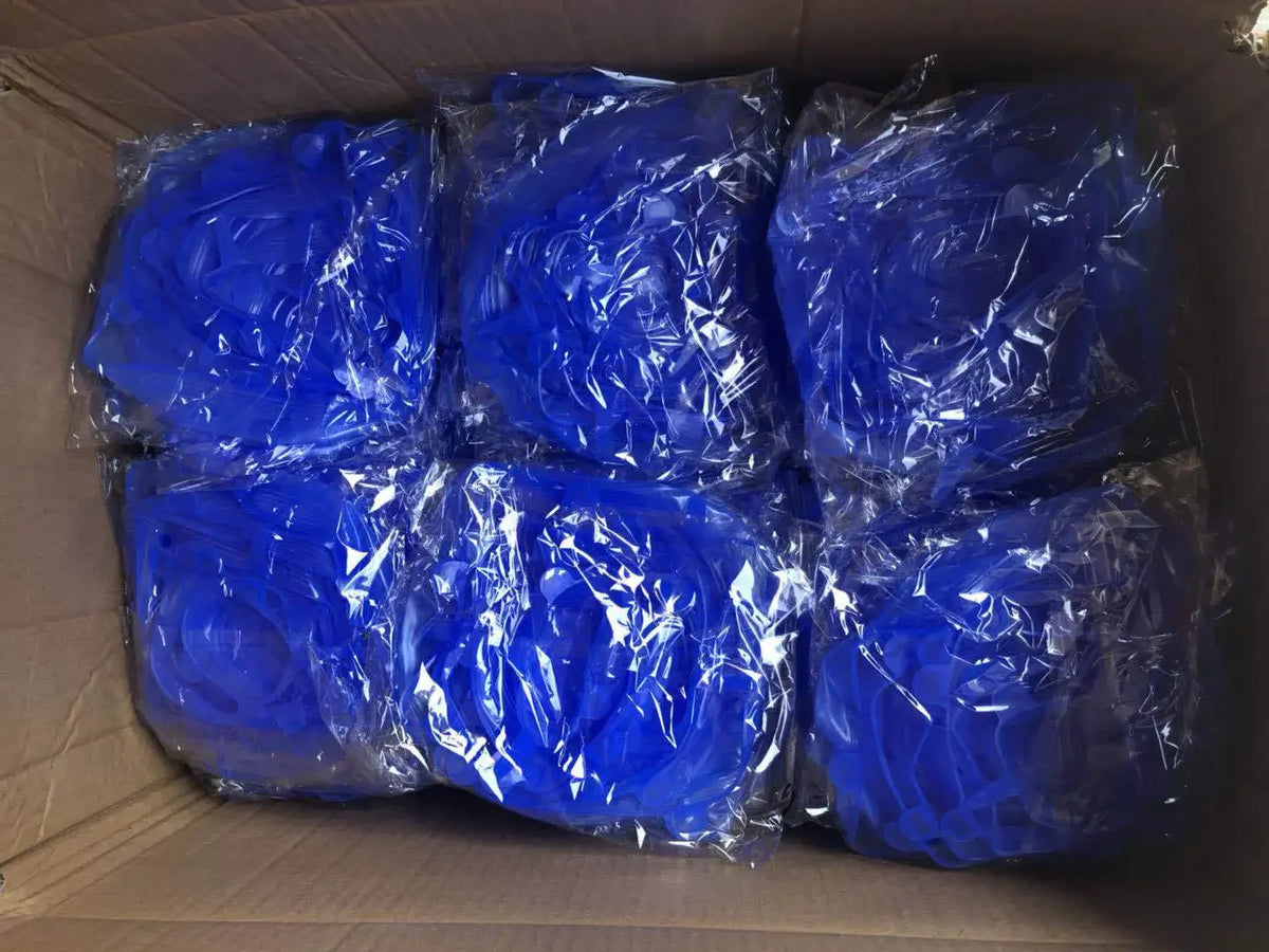 Reusable silicone stretch lids set in blue, packaged circular lids with pull tabs
